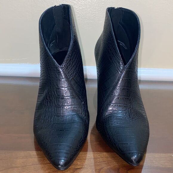 Chinese Laundry women ankle boot black reptile 6M - Picture 5 of 7